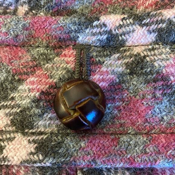 Brooks Brothers NWOT Women’s Plaid Italian Wool Blazer. Pink/gray. Size 0. - Picture 9 of 9